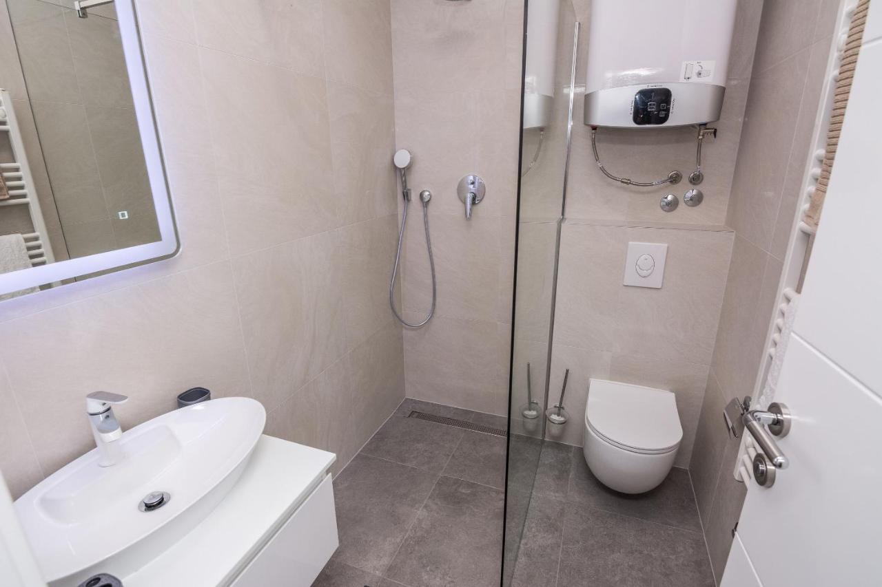 Apartment Spanic 1 Vir Eksteriør billede