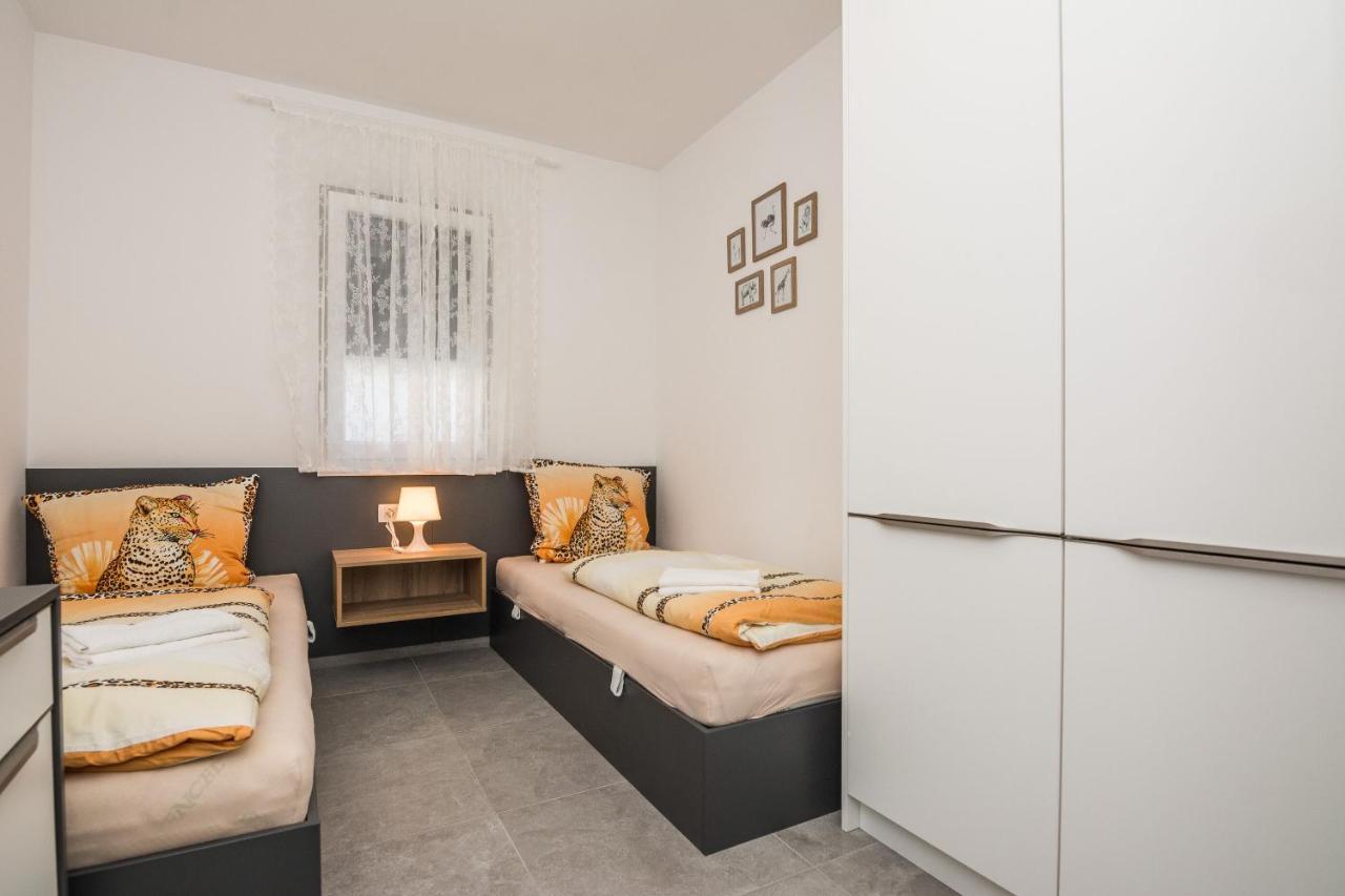 Apartment Spanic 1 Vir Eksteriør billede