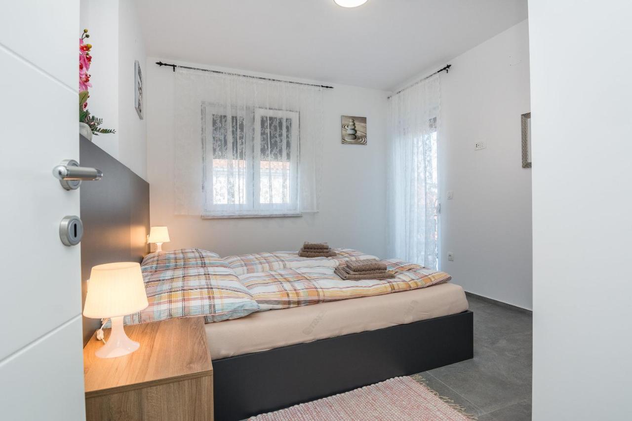 Apartment Spanic 1 Vir Eksteriør billede