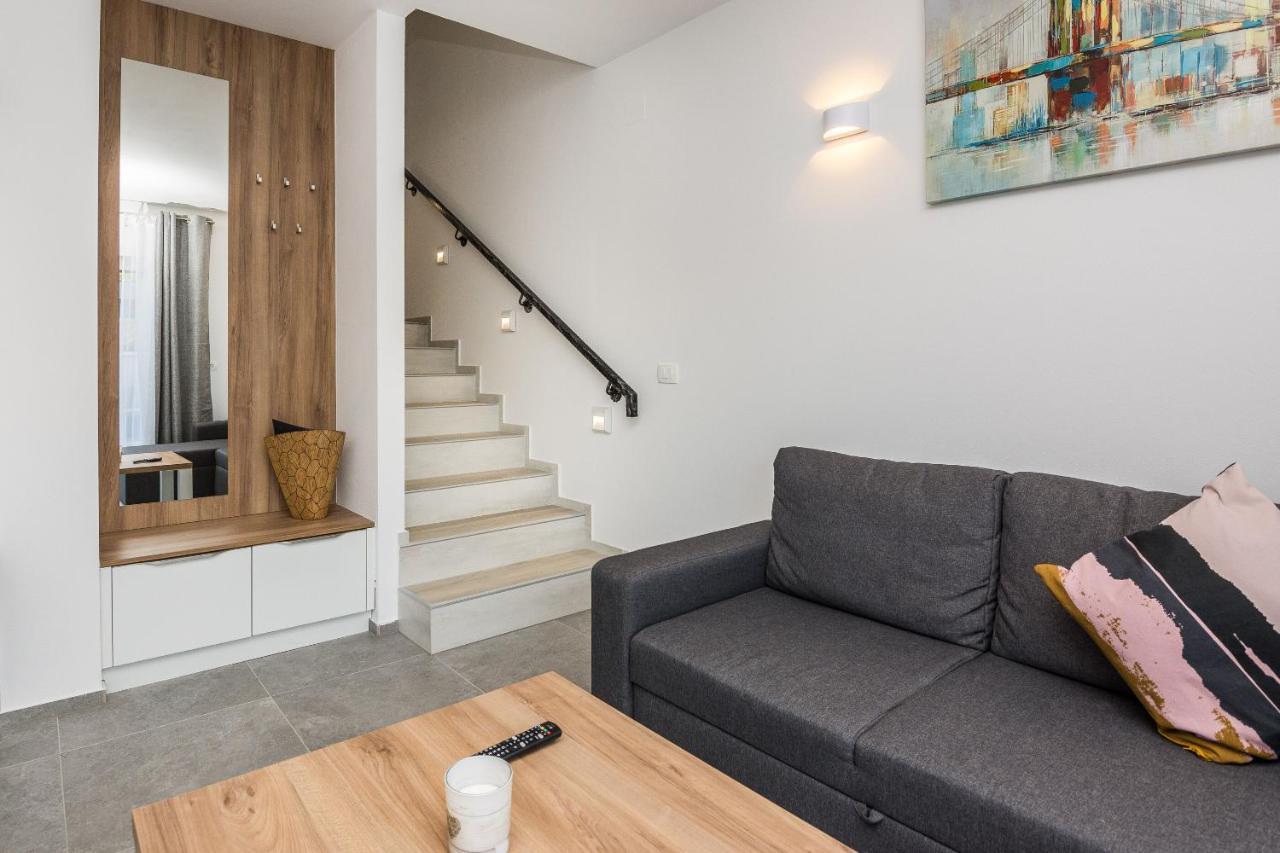 Apartment Spanic 1 Vir Eksteriør billede